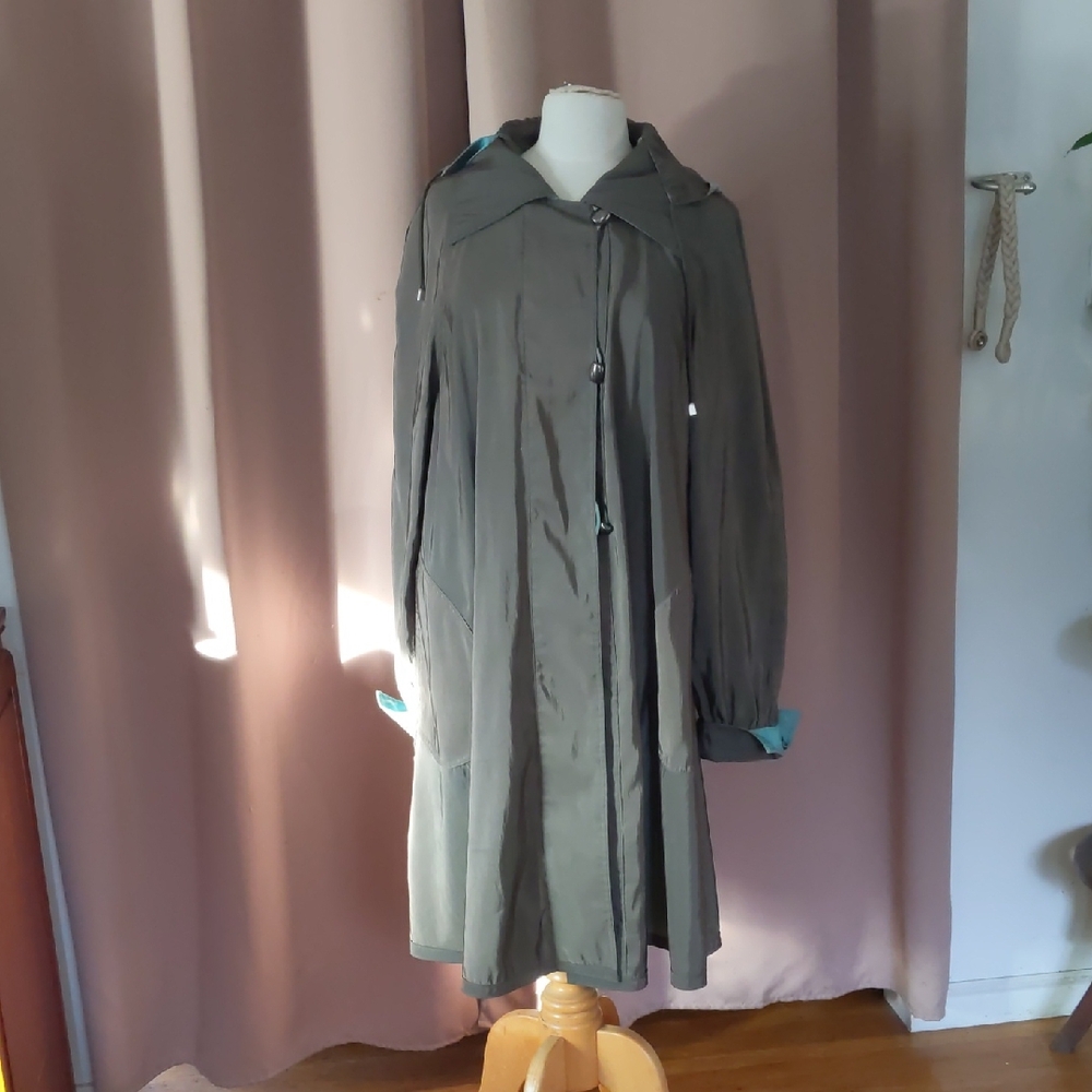 Mycro Pac Reversible Raincoat